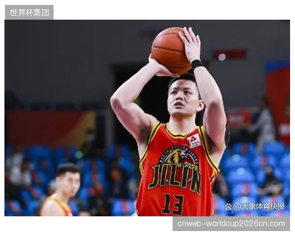 辽宁队在核心阵容变动后完成重建，赵继伟与新援姜宇星组成全新后场核心。